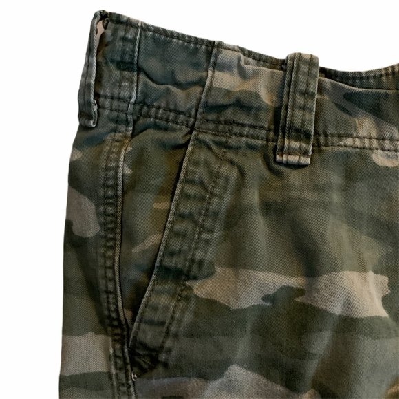 Men's Hollister Size 28 Camouflage Cargo Shorts - Picture 5 of 8
